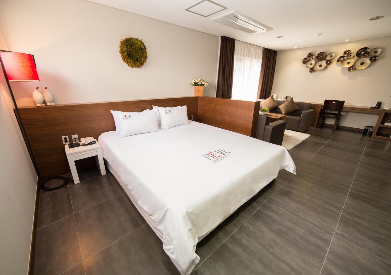 Reve Business Hotel Csedzsu Kültér fotó