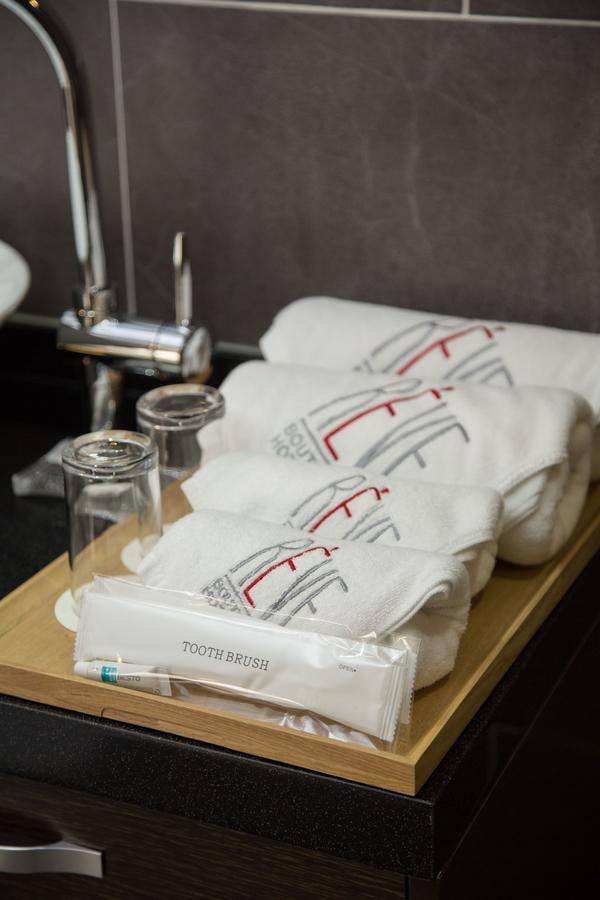 Reve Business Hotel Csedzsu Kültér fotó