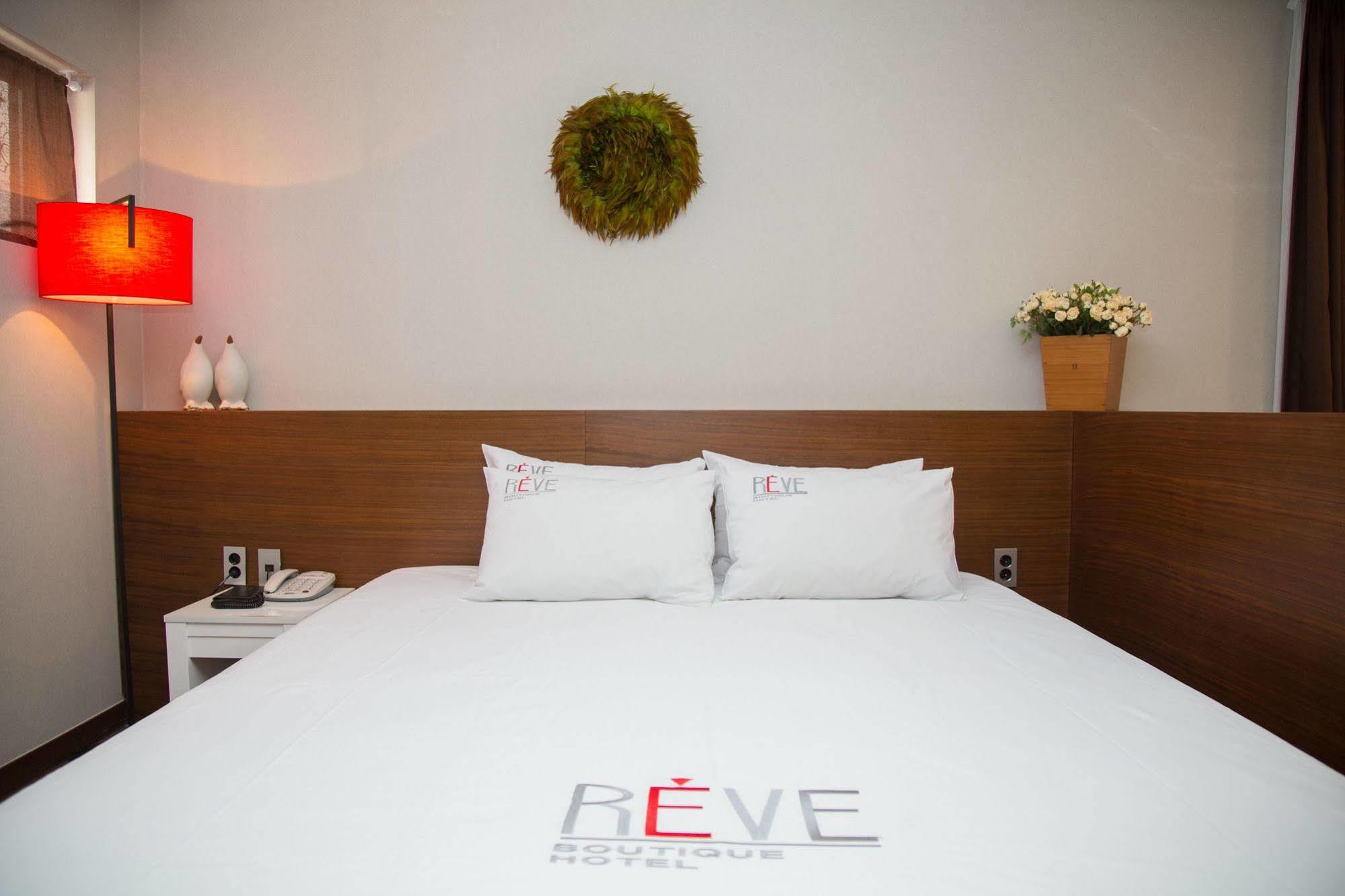 Reve Business Hotel Csedzsu Kültér fotó